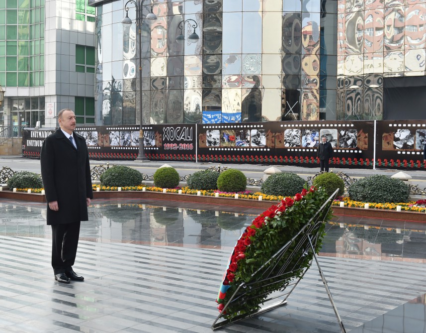 Prezident İlham Əliyev və xanımı Xocalı faciəsi qurbanlarının xatirəsini anma mərasimində iştirak ediblər (ƏLAVƏ OLUNUB 2) (FOTO)