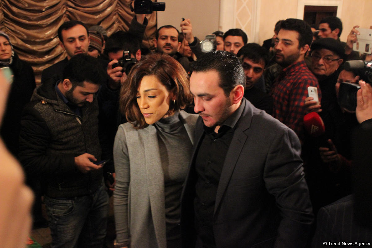 İlhamə Quliyevanı son mənzilə alqışlarla yola saldılar (FOTO)