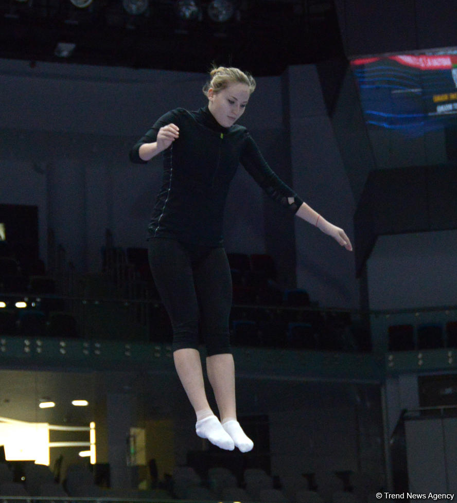 Azərbaycan gimnastı: "Dünya Kubokunda azarkeşlərin dəstəyinə ümid edirik" (FOTO)