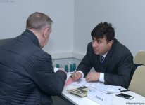 Müxtəlif ölkələrin nümayəndə heyətləri Bakıda batut gimnastikası üzrə Dünya Kuboku üçün akkreditasiyadan keçirlər (FOTOREPORTAJ)