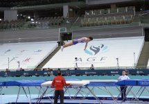 Bakıda batut gimnastikası üzrə Dünya Kubokunda iştirak edəcək idmançıların podium məşqləri (FOTO)