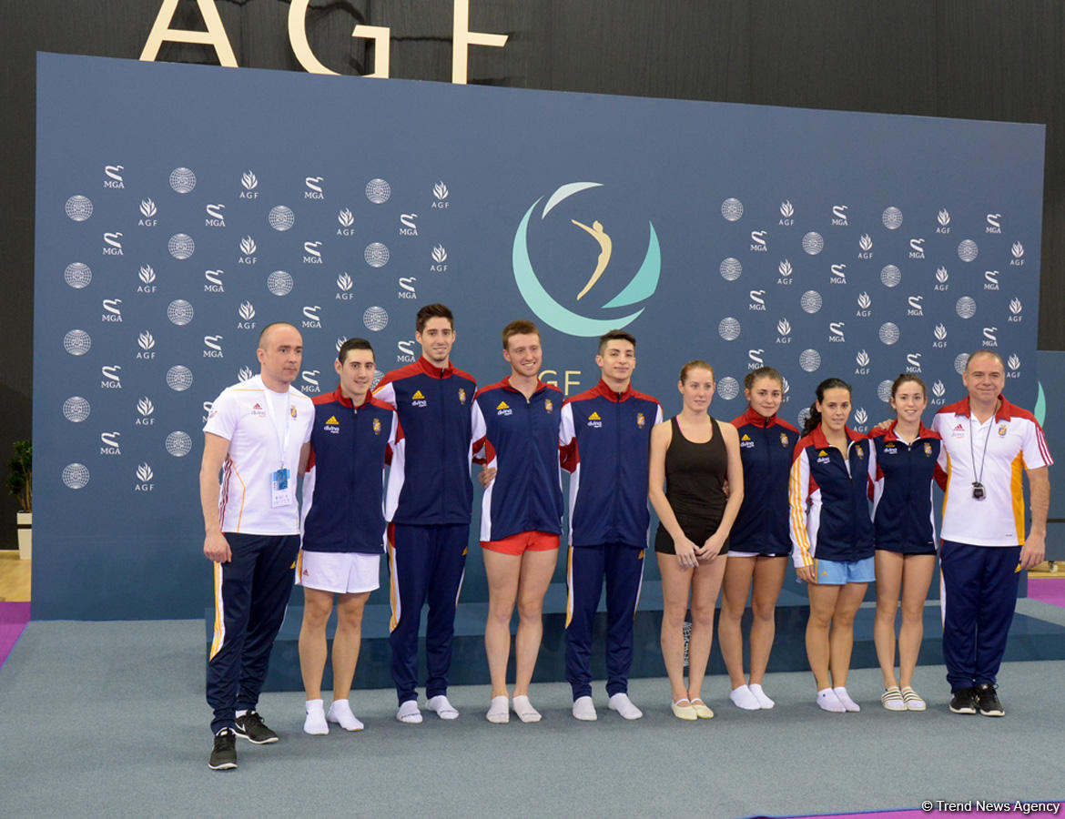 Bakıda batut gimnastikası üzrə Dünya Kubokunda iştirak edəcək idmançıların podium məşqləri (FOTO)