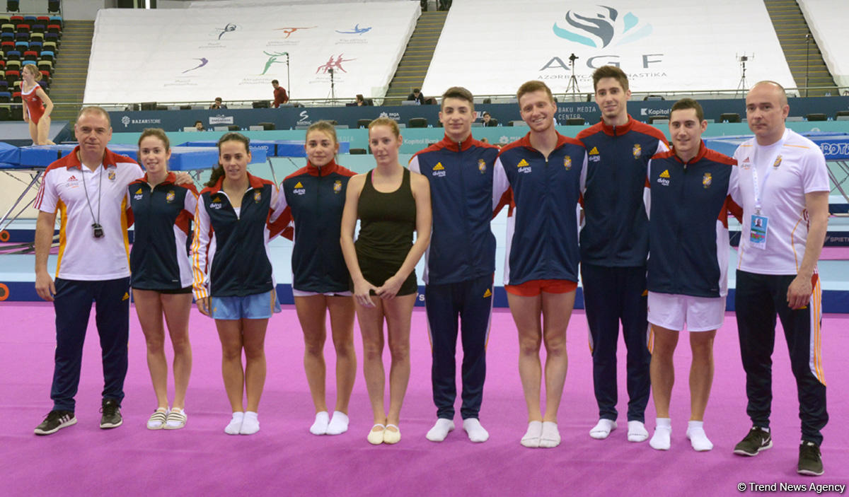 Bakıda batut gimnastikası üzrə Dünya Kubokunda iştirak edəcək idmançıların podium məşqləri (FOTO)
