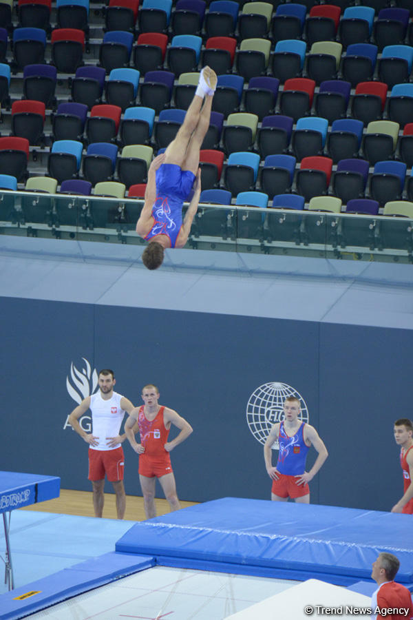 Bakıda batut gimnastikası üzrə Dünya Kubokunda iştirak edəcək idmançıların podium məşqləri (FOTO)