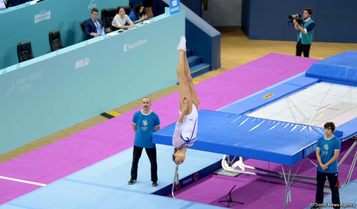 Bakıda batut gimnastikası üzrə FIG Dünya Kubokunun ilk yarış günü start götürüb (FOTO)