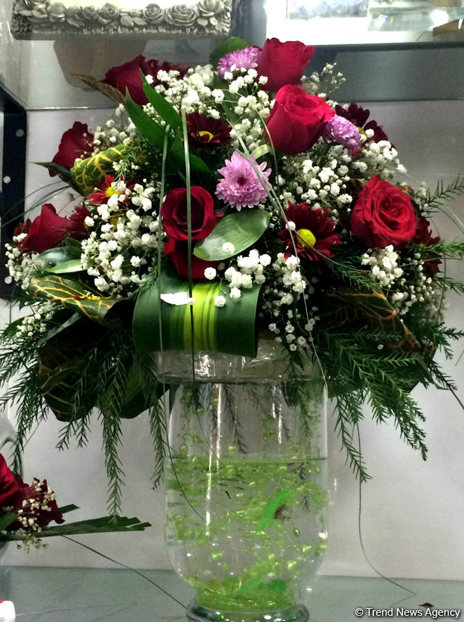 Azərbaycanda 8 Mart - Beynəlxalq Qadınlar Günü qeyd olunur (FOTO)