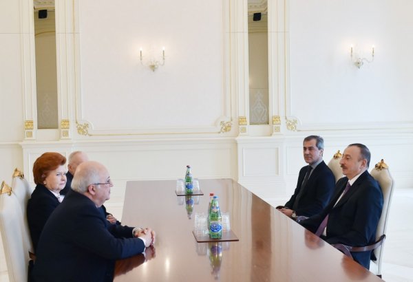 Prezident İlham Əliyev Nizami Gəncəvi Beynəlxalq Mərkəzinin həmsədrlərini qəbul edib