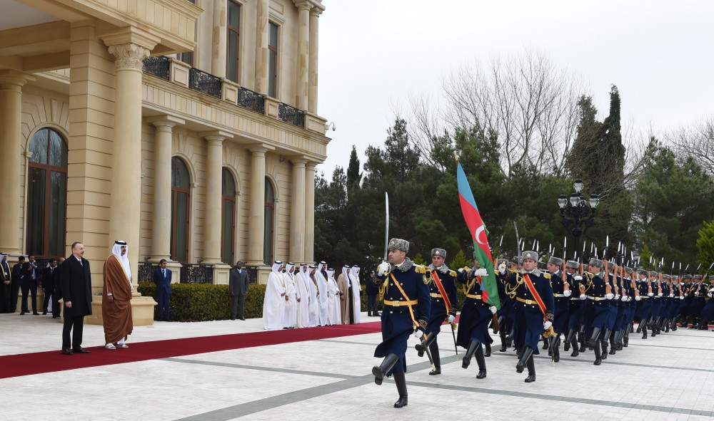 Qətər Dövlətinin Əmirinin rəsmi qarşılanma mərasimi olub (FOTO)