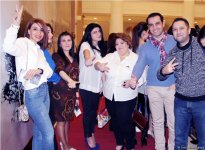 Bakıda “Zaman adlı qatar” filminin qala-gecəsi keçirildi – qırmızı xalı, alqışlar, göz yaşları... (FOTO)