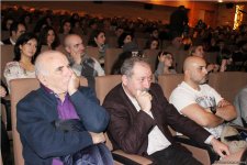 Bakıda “Zaman adlı qatar” filminin qala-gecəsi keçirildi – qırmızı xalı, alqışlar, göz yaşları... (FOTO)