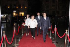 Bakıda “Zaman adlı qatar” filminin qala-gecəsi keçirildi – qırmızı xalı, alqışlar, göz yaşları... (FOTO)