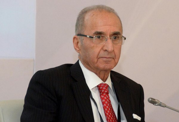 Hikmət Çətin: Bir problem var, o da Dağlıq Qarabağ məsələsidir