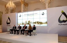 IV Qlobal Bakı Forumu öz işini davam etdirir (FOTO)