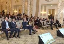 IV Qlobal Bakı Forumu öz işini davam etdirir (FOTO)