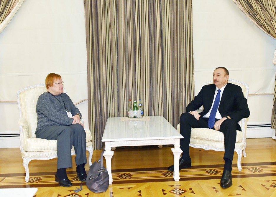 Prezident İlham Əliyev Finlandiyanın sabiq prezidentini qəbul edib