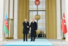 Prezident İlham Əliyevin Ankarada rəsmi qarşılanma mərasimi olub (FOTO)