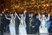 Bakıda atəşfəşanlıq oldu (FOTO)