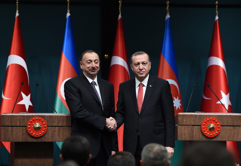 Türkiyənin sosial şəbəkə istifadəçiləri Prezident İlham Əliyevin addımını rəğbətlə qarşılayıblar