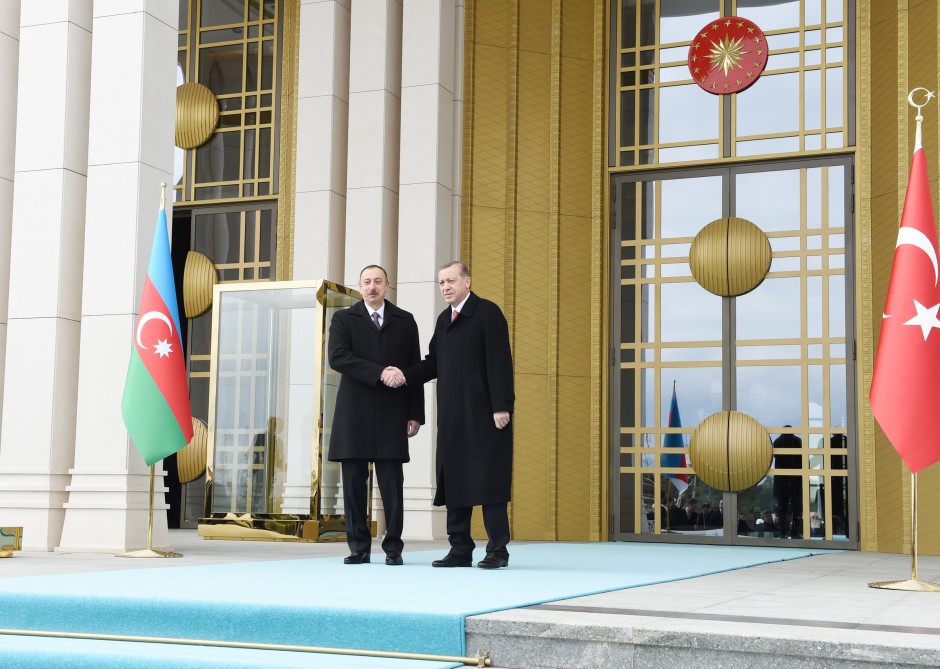 Prezident İlham Əliyevin Ankarada rəsmi qarşılanma mərasimi olub (FOTO)