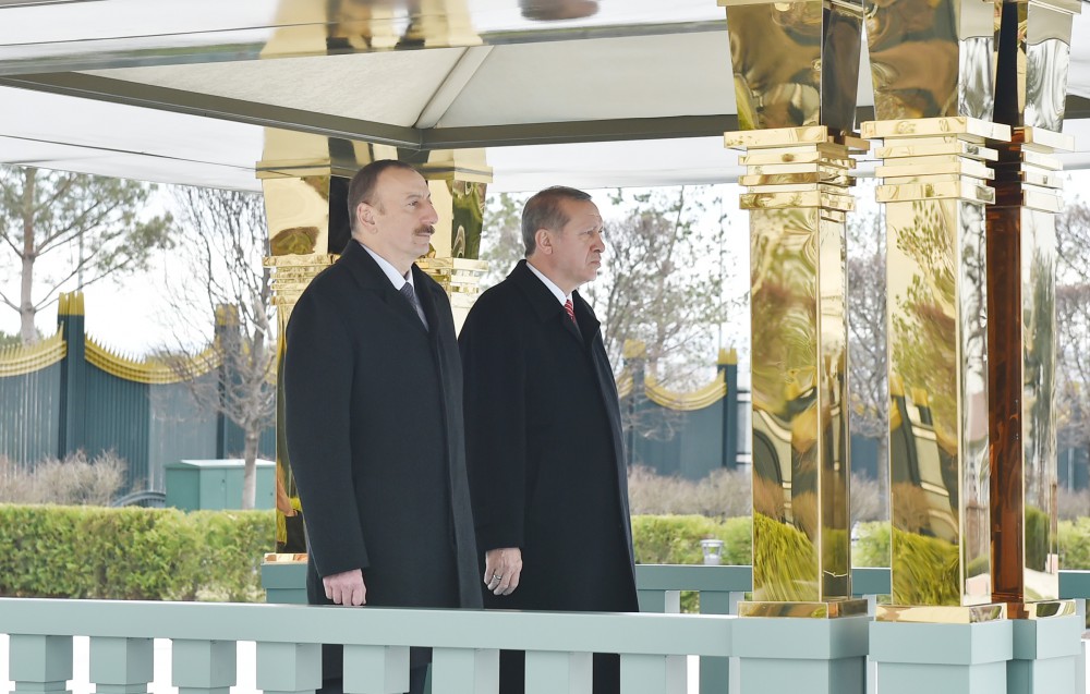 Prezident İlham Əliyevin Ankarada rəsmi qarşılanma mərasimi olub (FOTO)