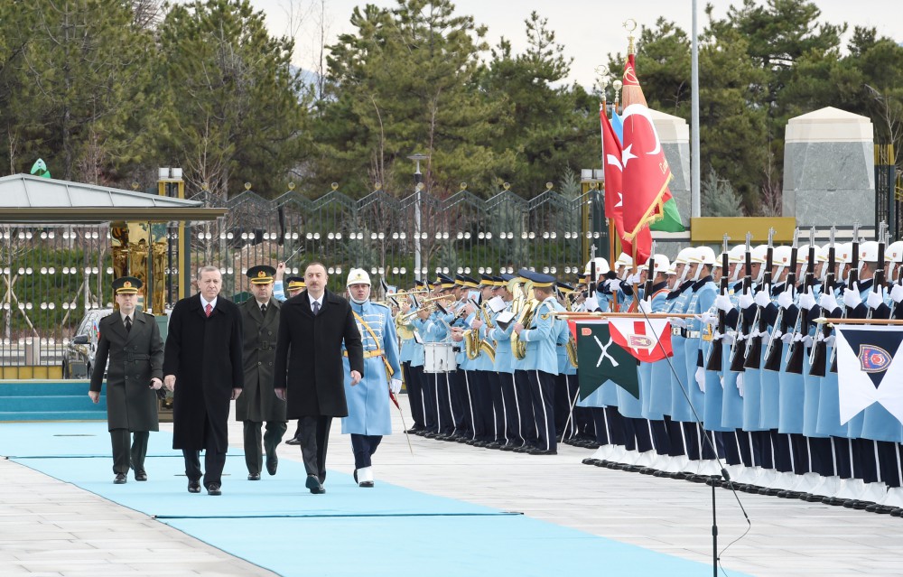 Prezident İlham Əliyevin Ankarada rəsmi qarşılanma mərasimi olub (FOTO)