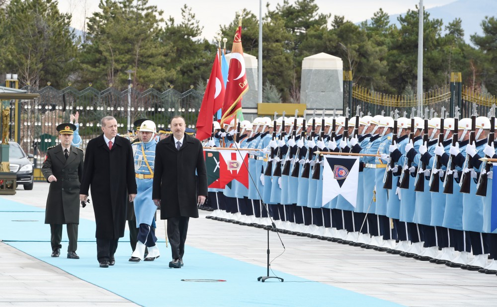 Prezident İlham Əliyevin Ankarada rəsmi qarşılanma mərasimi olub (FOTO)
