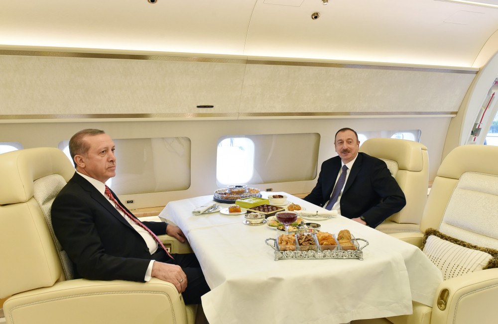 Prezident İlham Əliyevin Türkiyəyə işgüzar səfəri başa çatıb (FOTO)