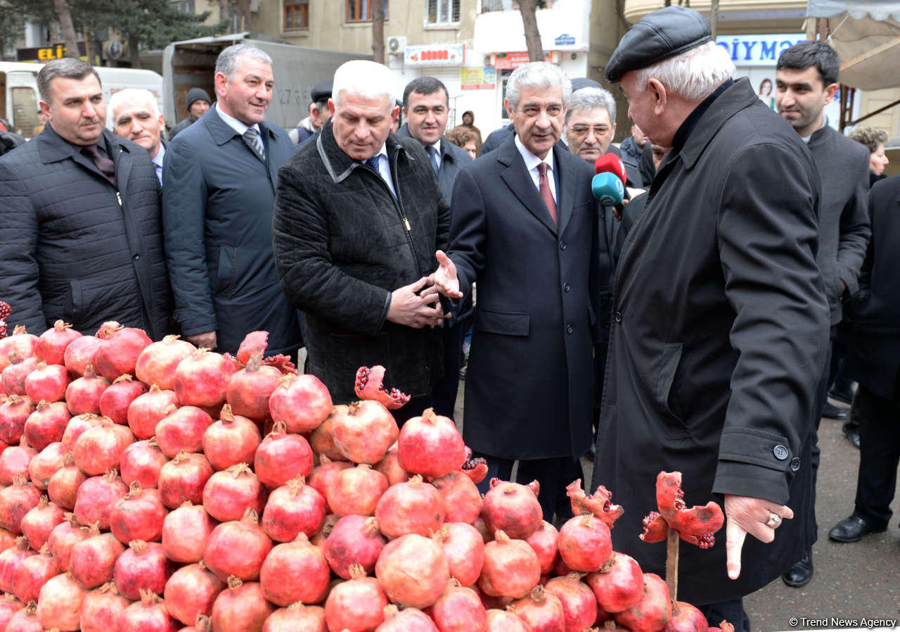 Əli Əhmədov: Bayram günlərində gərək qiymətlər aşağı salınsın (FOTO)