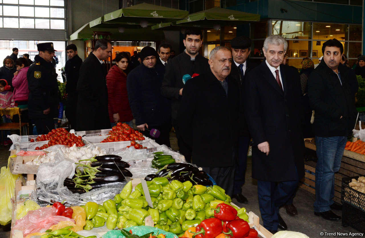 Əli Əhmədov: Bayram günlərində gərək qiymətlər aşağı salınsın (FOTO)