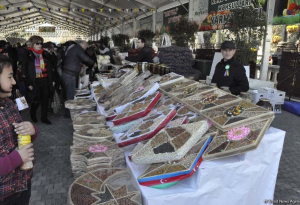 Novruz ərəfəsində çərəz bazarı: İranla bağlı vəziyyət qiymətlərə təsir göstərəcək?