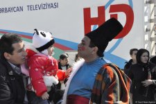 Novruzun insanlara bəxş etdiyi sevinc (FOTO)