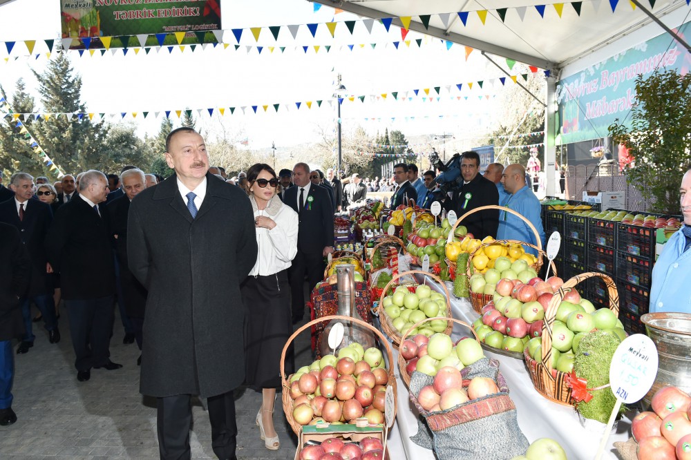 Prezident İlham Əliyev və xanımı Novruz bayramı münasibətilə ümumxalq şənliyində iştirak ediblər (ƏLAVƏ OLUNUB) (FOTO)