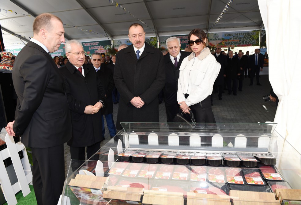 Prezident İlham Əliyev və xanımı Novruz bayramı münasibətilə ümumxalq şənliyində iştirak ediblər (ƏLAVƏ OLUNUB) (FOTO)