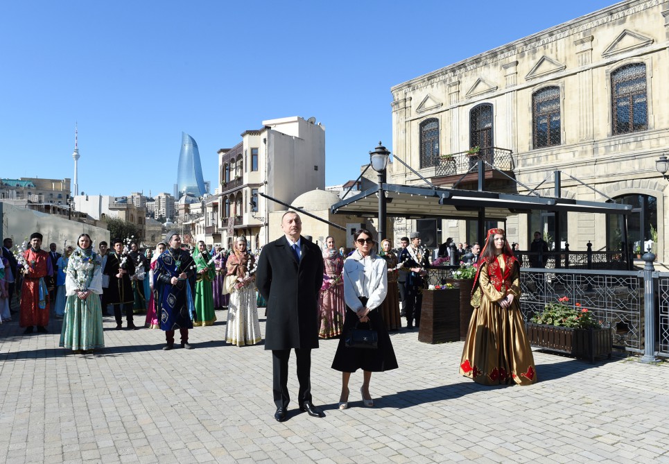 Prezident İlham Əliyev və xanımı Novruz bayramı münasibətilə ümumxalq şənliyində iştirak ediblər (ƏLAVƏ OLUNUB) (FOTO)