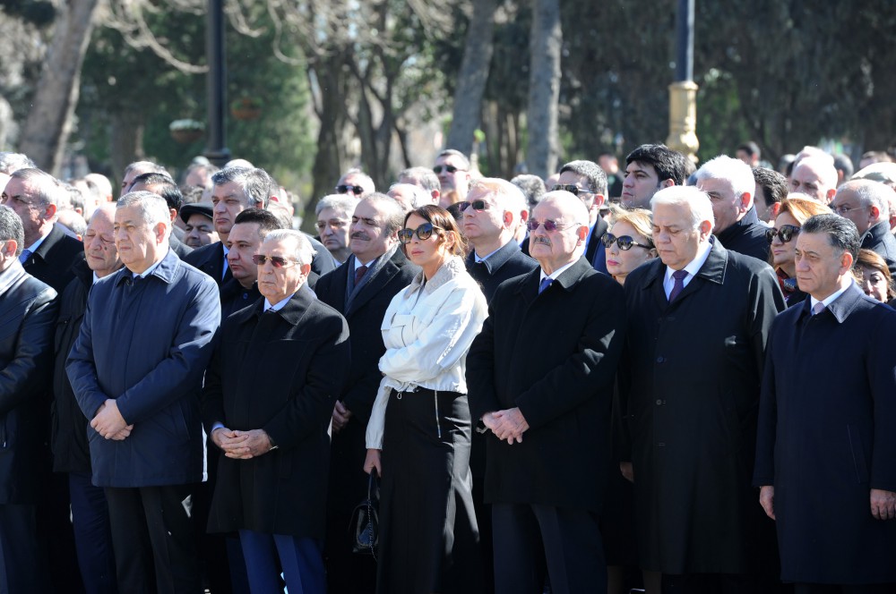 Prezident İlham Əliyev və xanımı Novruz bayramı münasibətilə ümumxalq şənliyində iştirak ediblər (ƏLAVƏ OLUNUB) (FOTO)
