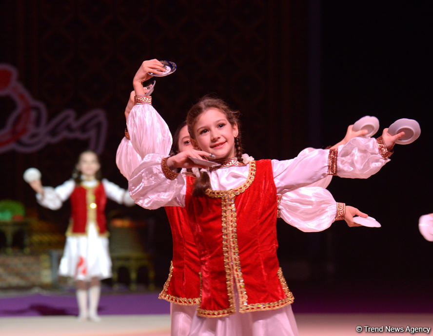 Milli Gimnastika Arenasında Novruz bayramına həsr olunmuş şou (FOTO)