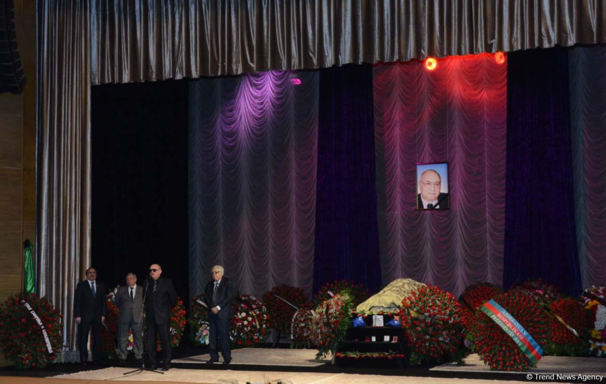 Maqsud İbrahimbəyovla vida mərasimi keçirilib (FOTO) (ƏLAVƏ OLUNUB)