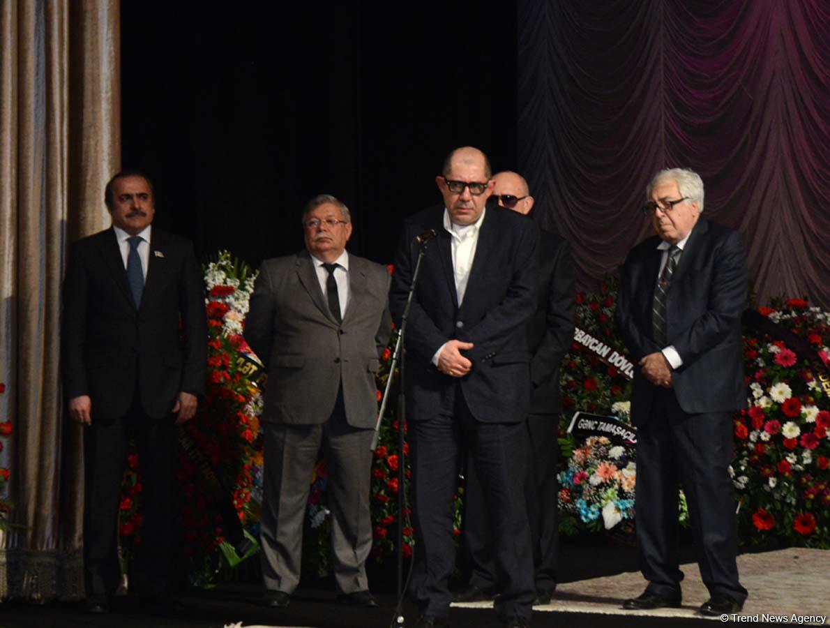 Maqsud İbrahimbəyovla vida mərasimi keçirilib (FOTO) (ƏLAVƏ OLUNUB)