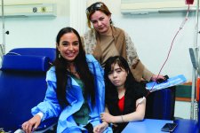 Heydər Əliyev Fondunun vitse-prezidenti Leyla Əliyeva Talassemiya Mərkəzində olub (FOTO)