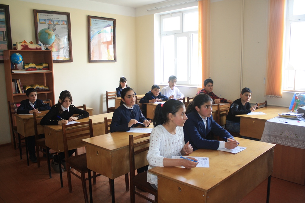 Ağdam və Tərtərin orta məktəblərində dərslər tam bərpa edilib