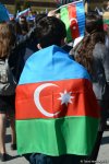 Azərbaycan xalqı Milli Ordumuzun uğurlarını qeyd edir (ƏLAVƏ OLUNUB)  (FOTO 1)