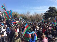 Azərbaycan xalqı Milli Ordumuzun uğurlarını qeyd edir (ƏLAVƏ OLUNUB)  (FOTO 1)