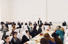 Heydər Əliyev Fondunun prezidenti Mehriban Əliyevanın adından şəhidlərin ruhuna ehsan verilib (FOTO)