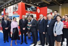 Prezident İlham Əliyev və xanımı “AITF-2016” XV Azərbaycan Beynəlxalq turizm və səyahətlər sərgisi ilə tanış olub (FOTO)
