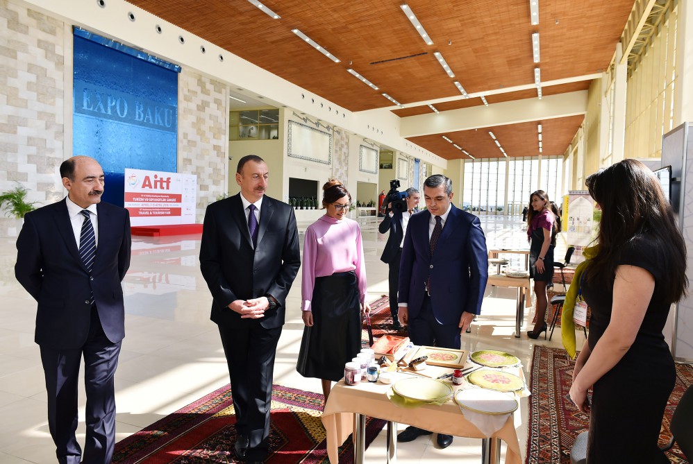 Prezident İlham Əliyev və xanımı “AITF-2016” XV Azərbaycan Beynəlxalq turizm və səyahətlər sərgisi ilə tanış olub (FOTO)