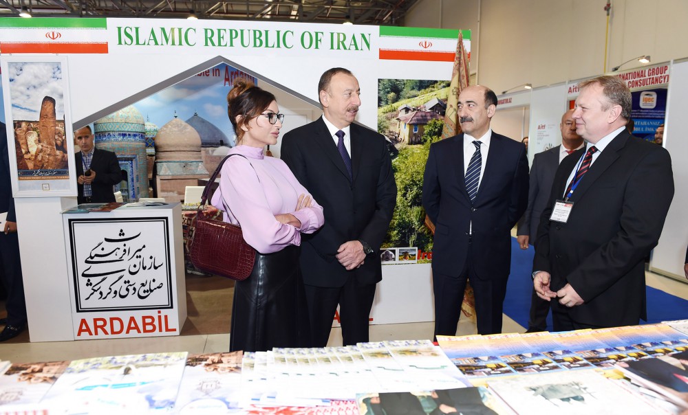 Prezident İlham Əliyev və xanımı “AITF-2016” XV Azərbaycan Beynəlxalq turizm və səyahətlər sərgisi ilə tanış olub (FOTO)