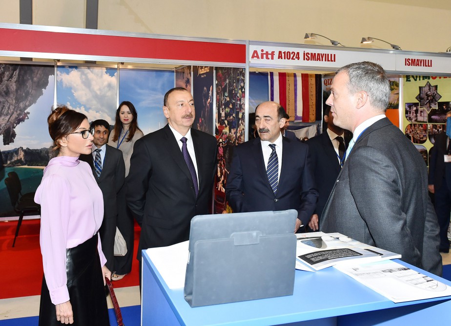 Prezident İlham Əliyev və xanımı “AITF-2016” XV Azərbaycan Beynəlxalq turizm və səyahətlər sərgisi ilə tanış olub (FOTO)