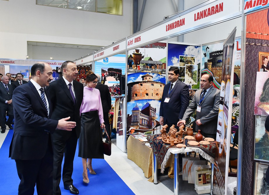 Prezident İlham Əliyev və xanımı “AITF-2016” XV Azərbaycan Beynəlxalq turizm və səyahətlər sərgisi ilə tanış olub (FOTO)