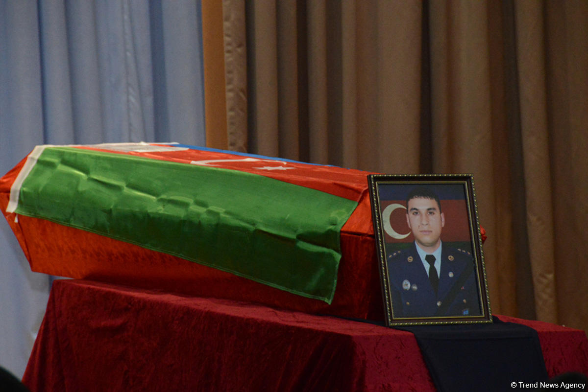 Qəhrəman şəhidlərimizin vida mərasimi keçirilib  (FOTO) (YENİLƏNİB)