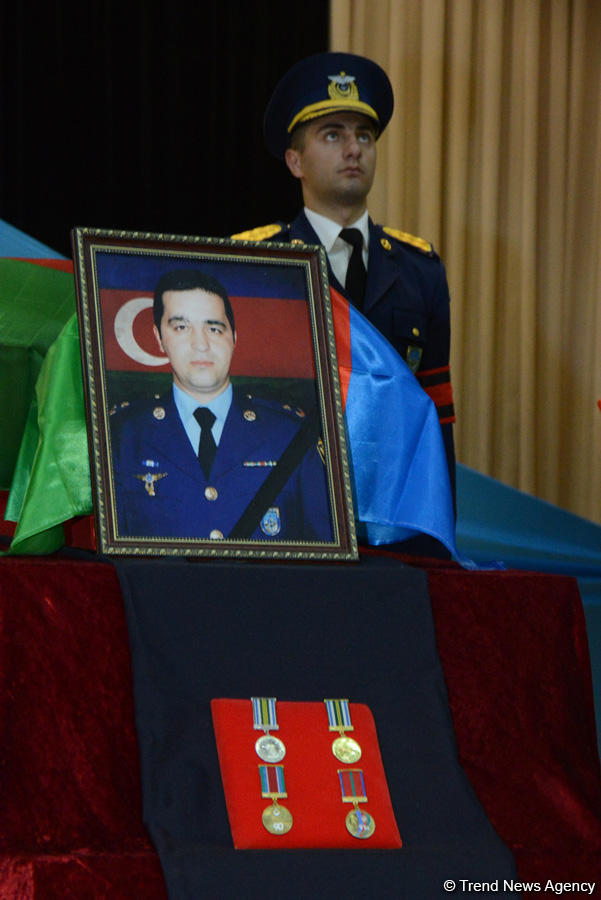 Qəhrəman şəhidlərimizin vida mərasimi keçirilib  (FOTO) (YENİLƏNİB)